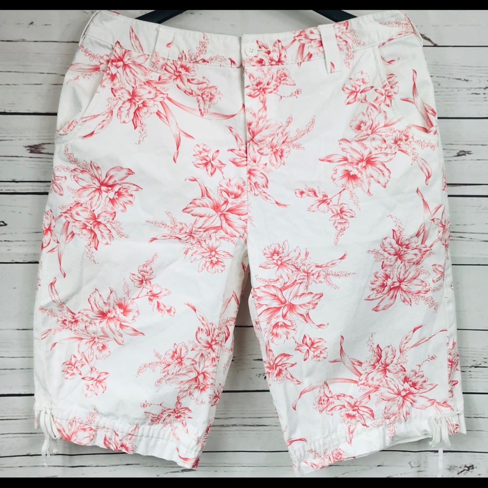 White and Pink Floral Bermuda Shorts Size 12 EUC